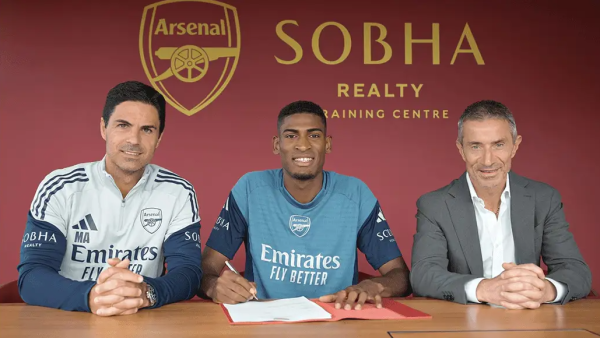 Người chơi mới của Arsenal ở p